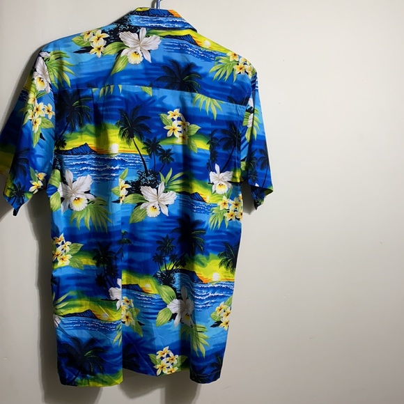 Favant Hawaiian shirt - Picture 9 of 11